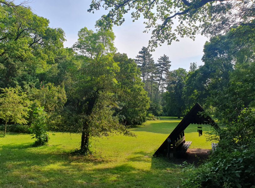 Arborétum a minizoo v Bábolne, Hungary